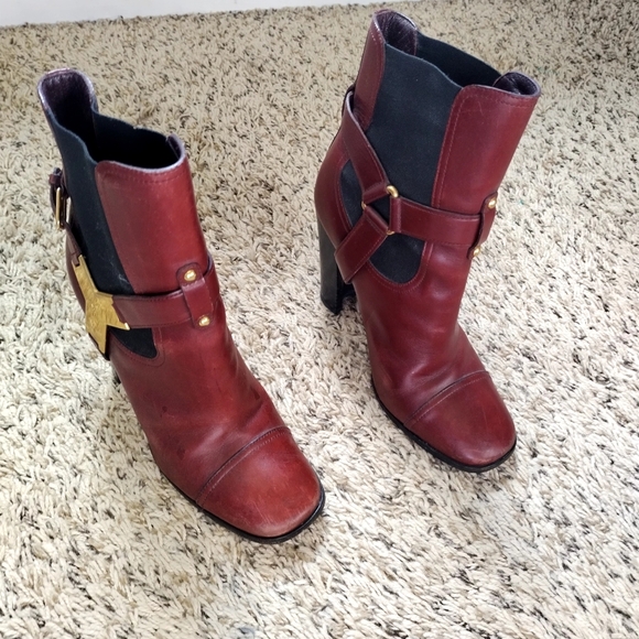 Yves Saint Laurent Red Leather Side Metal Logo Booties Sz 38/7 - Picture 2 of 8